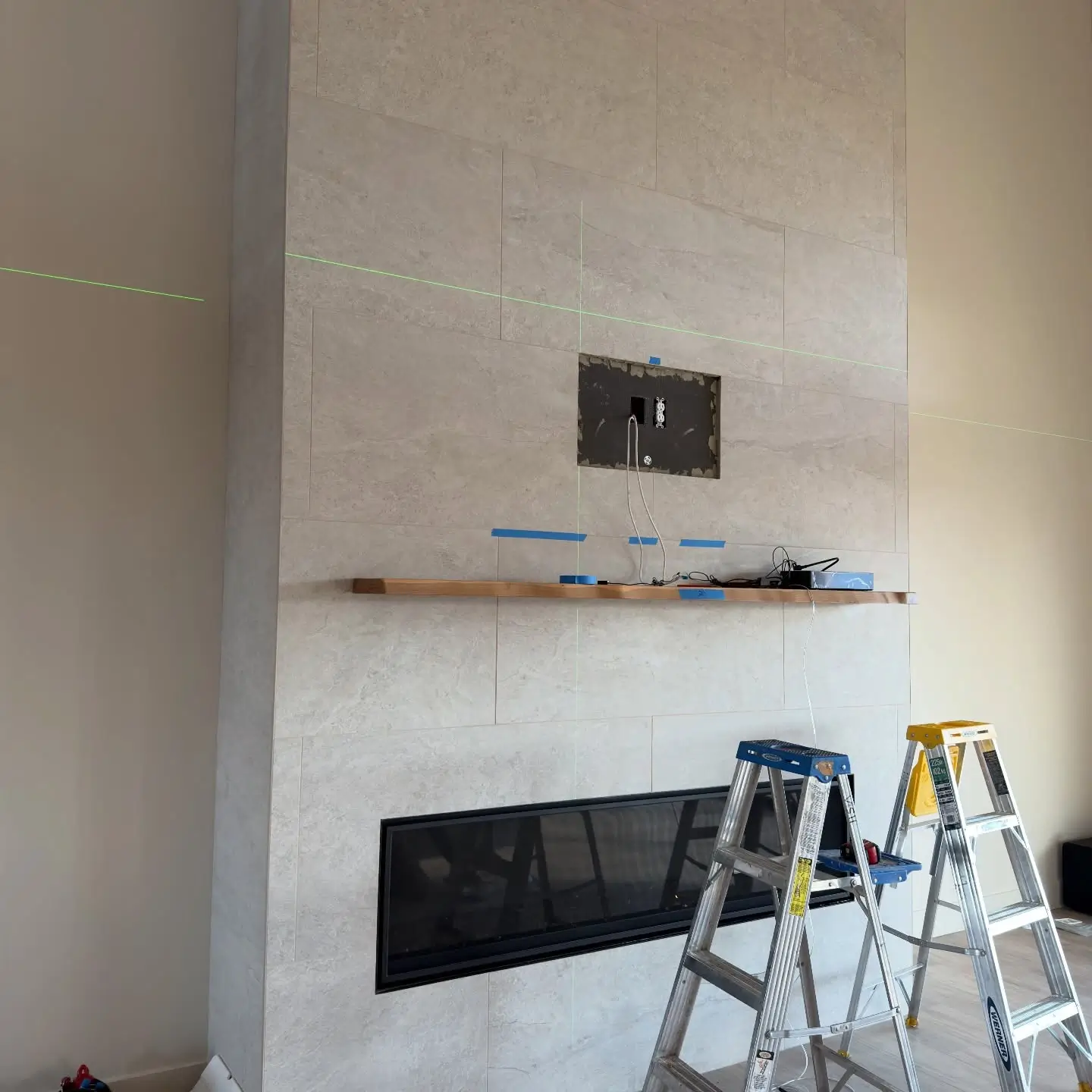 Concealing the Samsung Frame One Connect Box within tile work